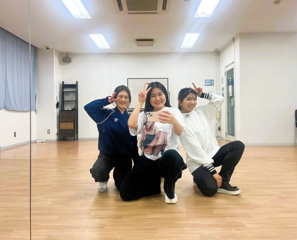 福岡と北九州でダンス初心者が基礎から学ぶK-POPダンス