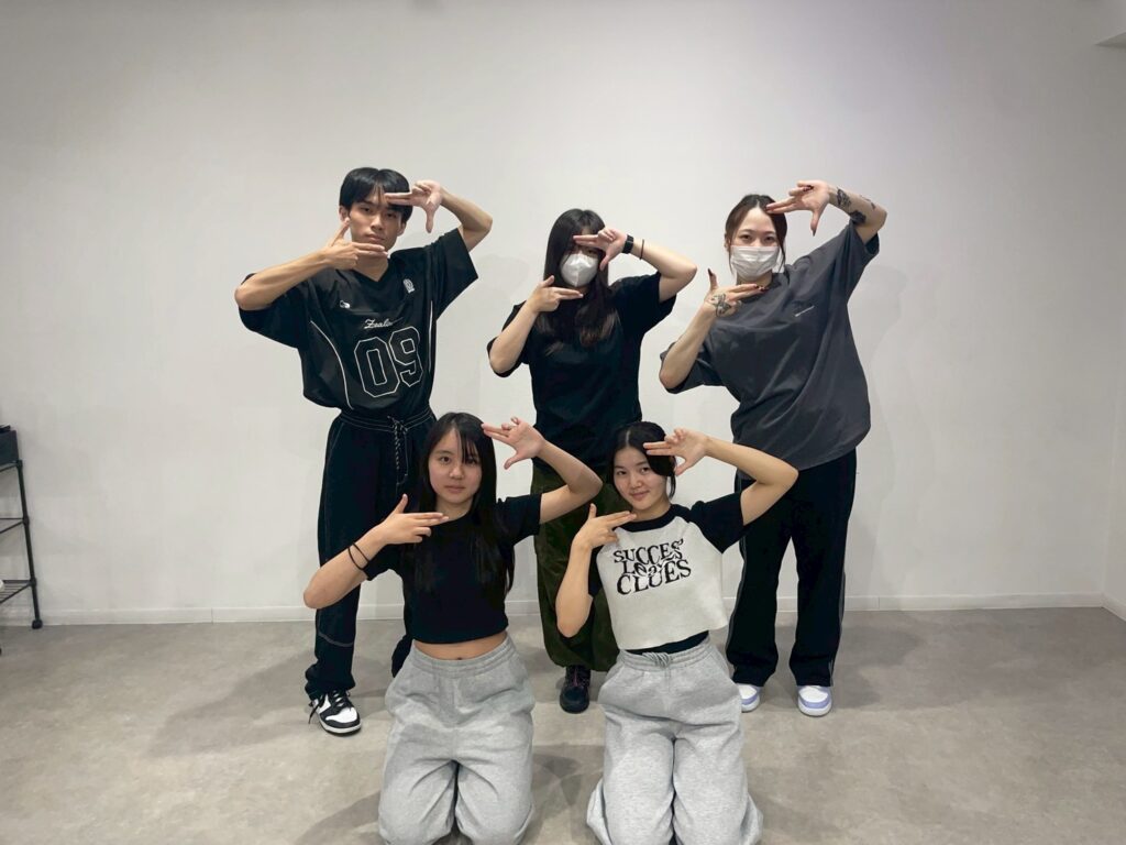 福岡でK-POPダンスの完コピを練習する初心者向けレッスン