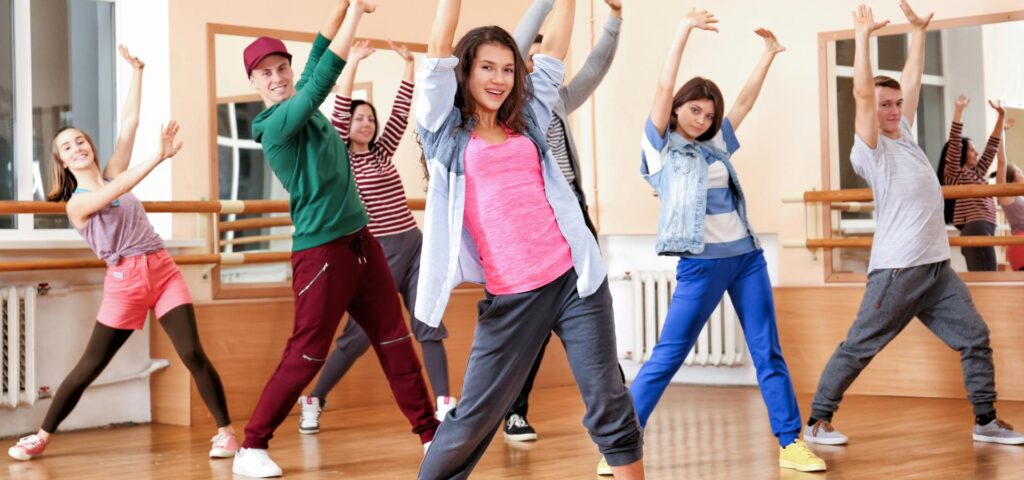 福岡 天神 博多 北九州 小倉 ヒップホップ 初心者 ダンススクール レッスン中