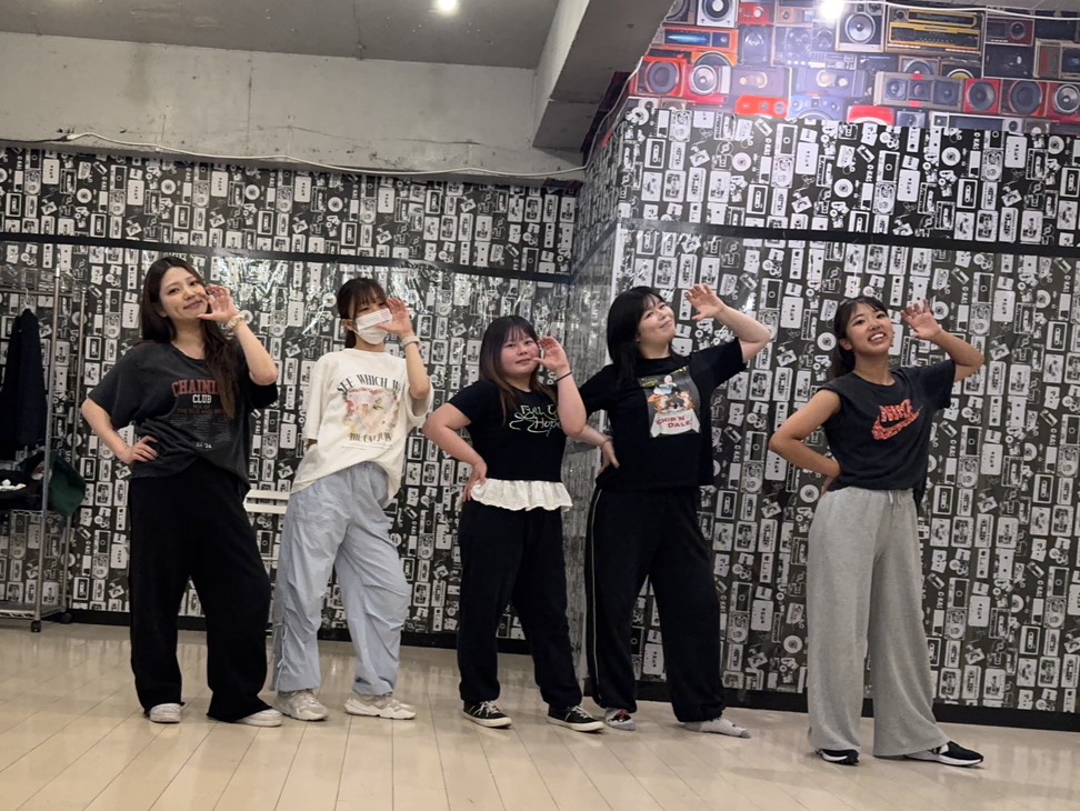 天神で月謝制やチケット制を選べるダンスレッスンの様子